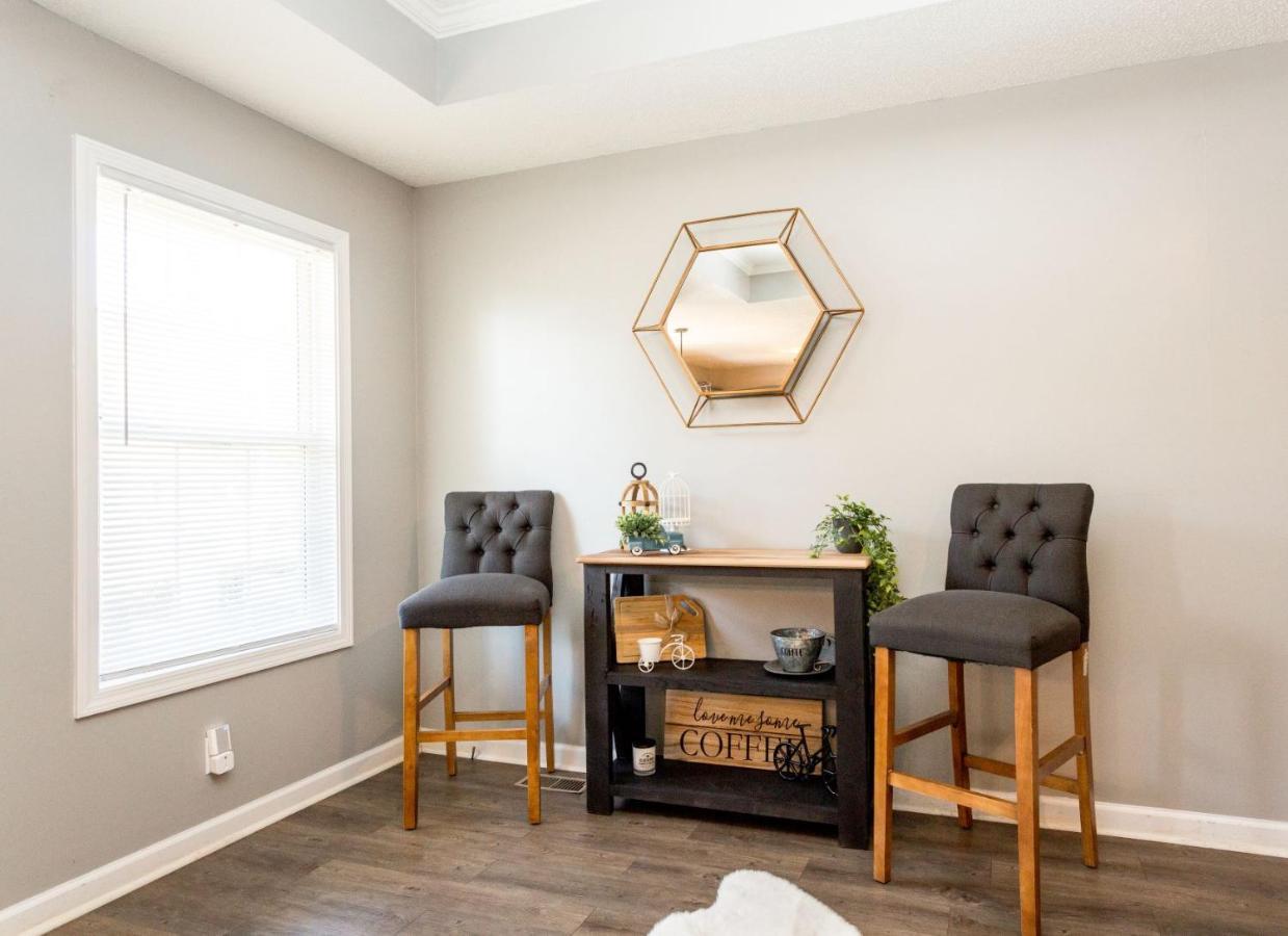 Once-In-A-Lifetime Coffee-Themed Stay For Up To 8 Clarksville Exterior foto