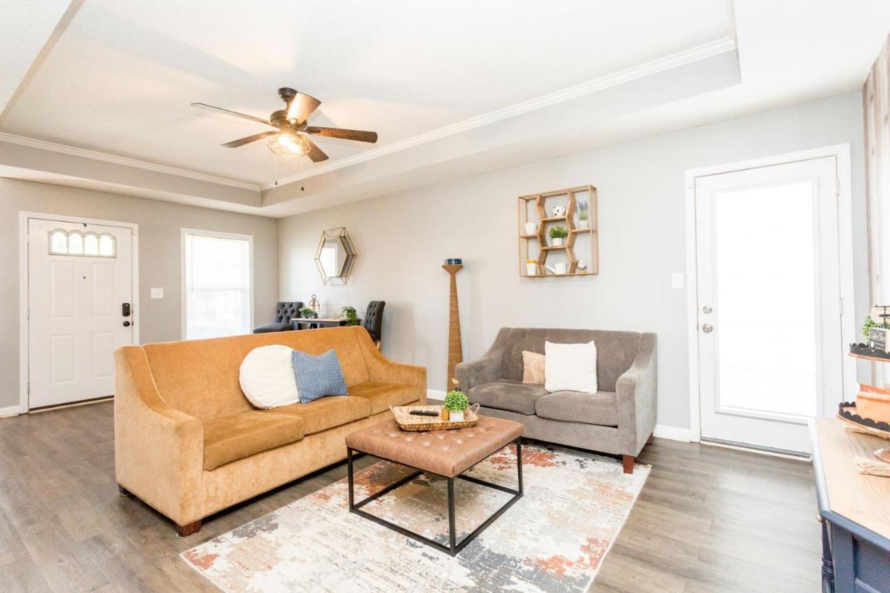 Once-In-A-Lifetime Coffee-Themed Stay For Up To 8 Clarksville Exterior foto