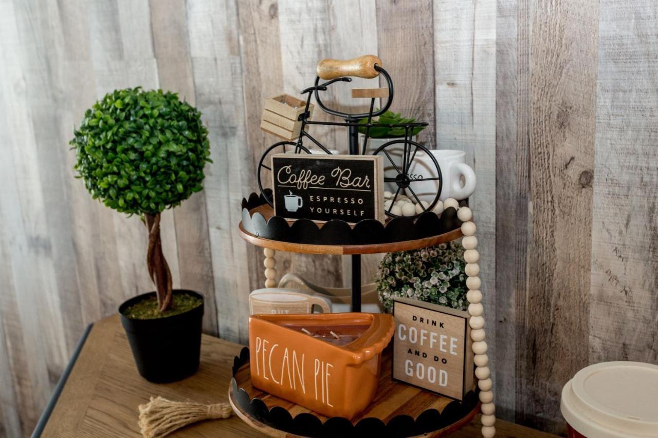 Once-In-A-Lifetime Coffee-Themed Stay For Up To 8 Clarksville Exterior foto